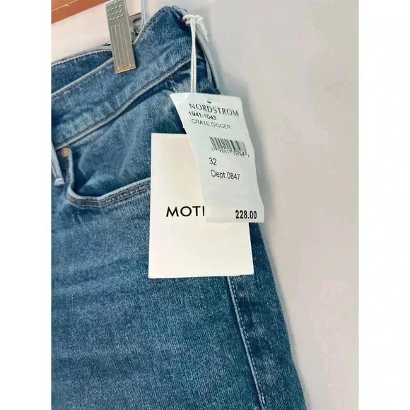MOTHER The Stunner Ankle Fray Jeans Crate Digger Size 32 - Picture 7 of 14